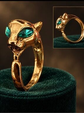 Gold Cat Head Ring with Teal Green Stones